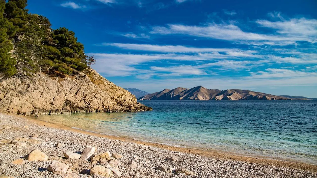Apartments And Rooms With Parking Space Baska, Krk - 19215 Guest house Baska (Krk)