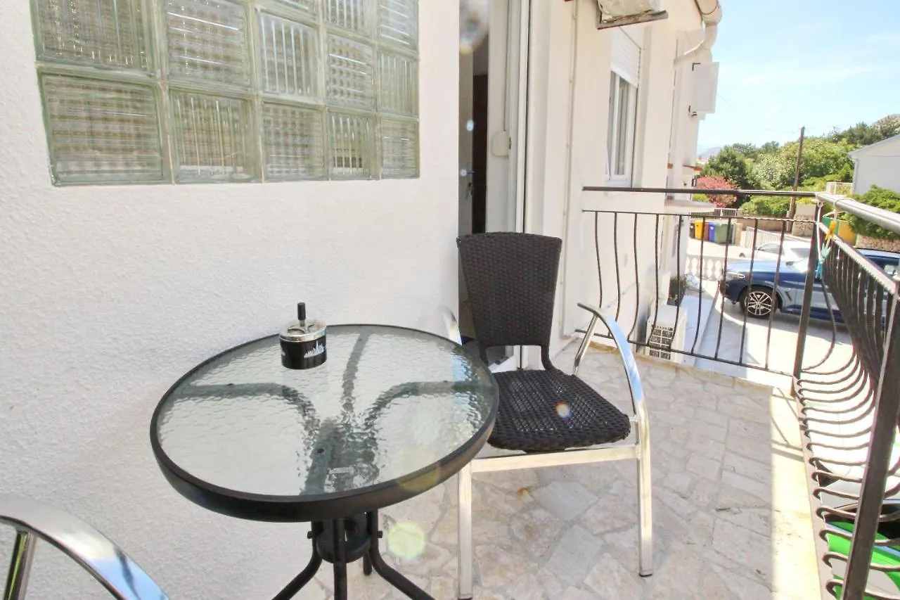Apartments And Rooms With Parking Space Baska, Krk - 19215 0*, Baska (Krk) Croatia