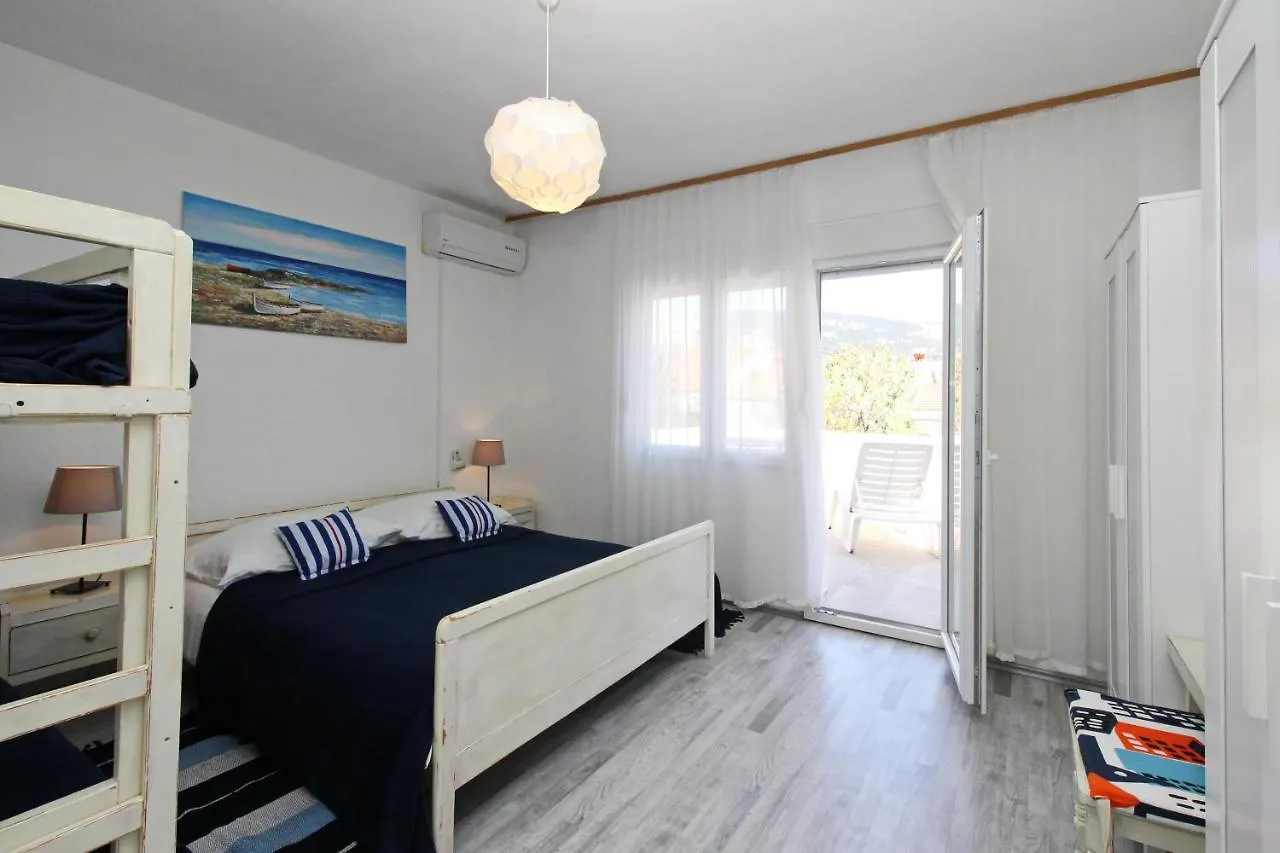 Apartments And Rooms With Parking Space Baska, Krk - 19215